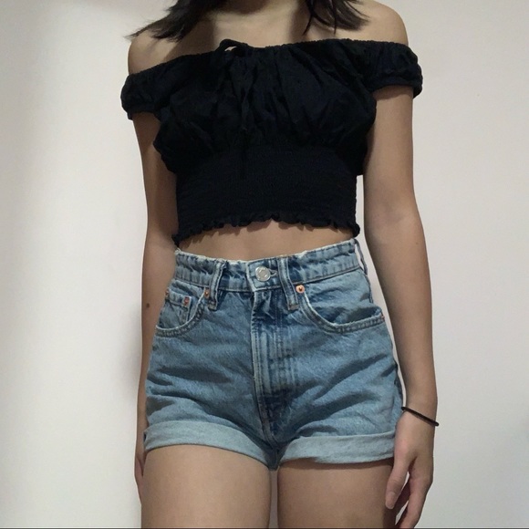 brandy melville peasant top (john galt) - Picture 3 of 4